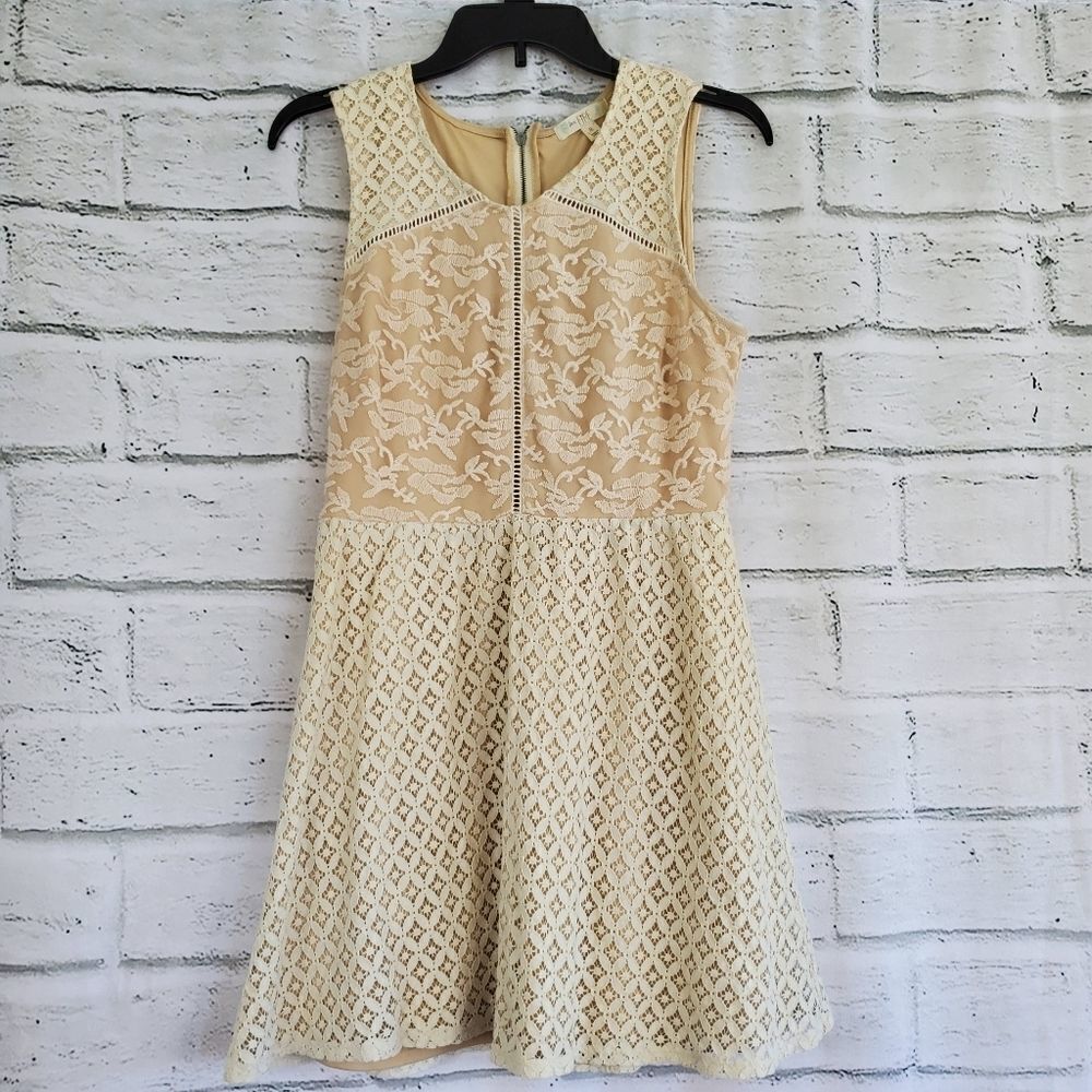 Love fire sleeveless a line dress